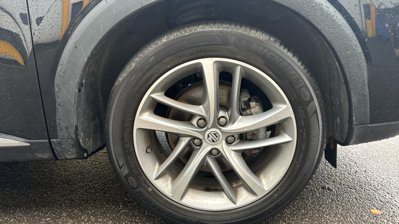 MG Hs 1.5 T-GDI Exclusive 5dr Petrol Hatchback